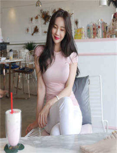 《小受被卖到妓院蹂躏》