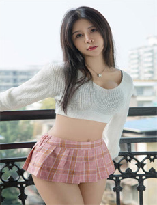 《全黄H全肉细节文短篇》