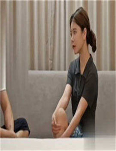 《年轻女教师3在线观看》
