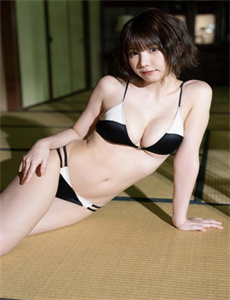《暖暖日本视频免费观看高清在线》