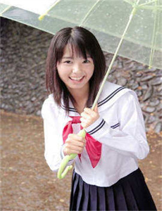 《女巫季节高清》