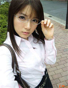 《手机万能播放器》