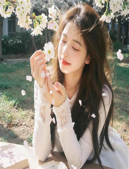 幕后花絮：《末日多子多福》主角分析开创性的：角色塑造与成长轨迹